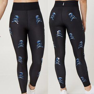 Ultracor Soul Cycle Camo Filled Skull Leggings in Black Women’s Size Medium